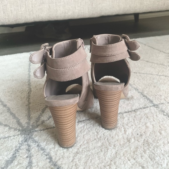 SOLD ❗️❗️❗️ - Picture 3 of 4